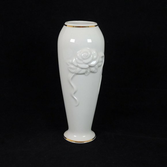 Lenox Rosebud Collection 5.875" tall Bud Vase Sculpted Porcelain Gold Trim Foot - Picture 1 of 8